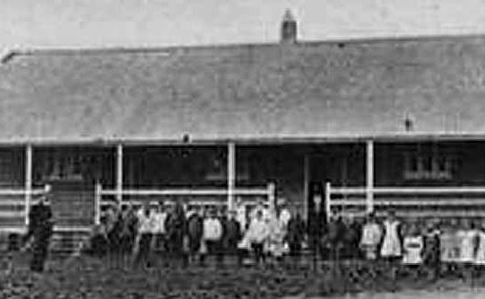 The original school and pupils in 1911. This is now the highset building at the school. The original school and pupils in 1911. This is now the highset building at the school.